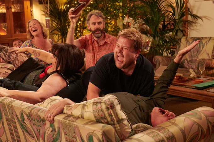 Stacey, Jason, Nessa, Gavin and Smithy joyfully jumbled up on a sofa