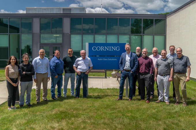 Images from Sandy Munro's visit to Corning.