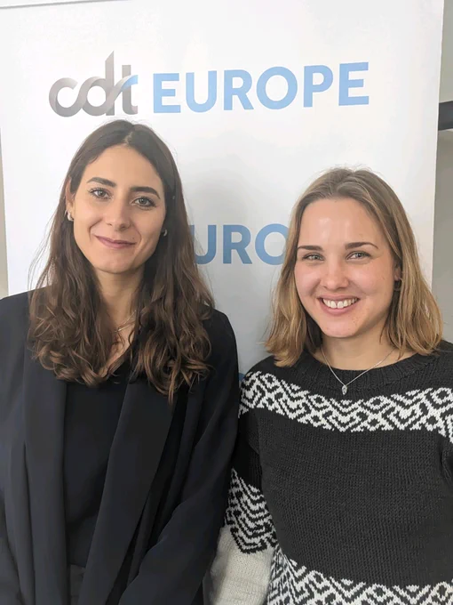 Joanna and Magdalena in front of the CDT Europe banner
