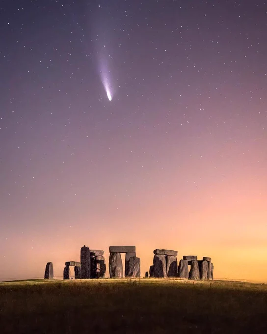 Stonehenge, England. Photo by James Rushforth Photography | IG: @james.rushforth