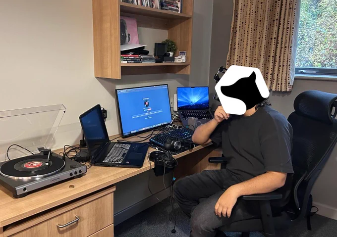 zyapguy in his home office.