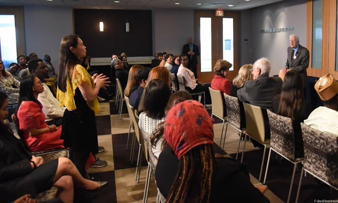 President Jimmy Carter engages with Humphrey Fellows at Emory University.