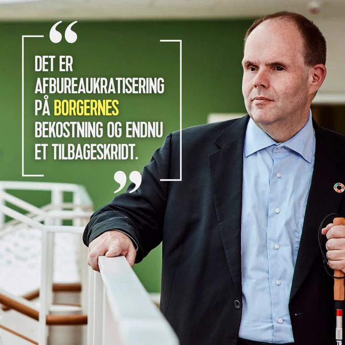 Billede af Thorkild Olesen. På det står citatet: Så Det er afbureaukratisering på borgernes bekostning og endnu et tilbageskridt.