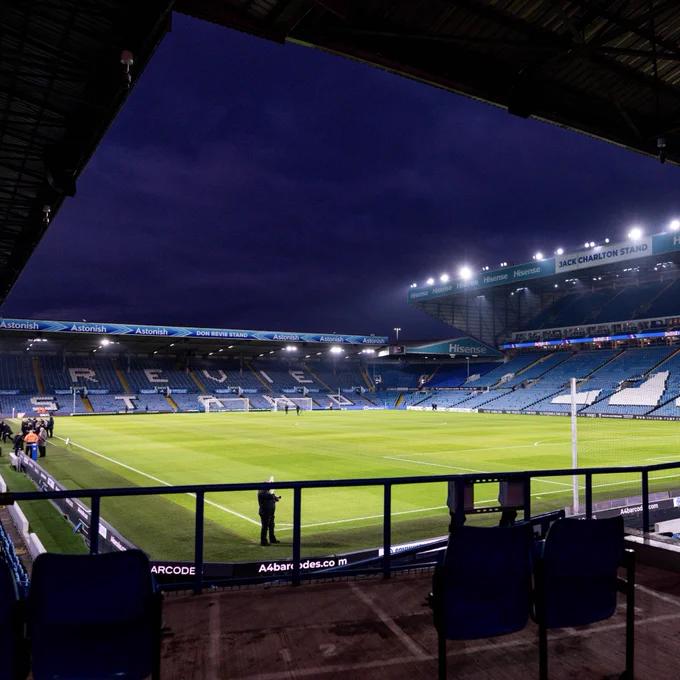 Picture of the Elland Road pitch at night