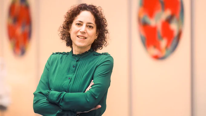 Esther Metting, assistent professor eHealth bij UMCG, is voorvechter van inclusievere digitale zorg waarin iedereen meekomt. 