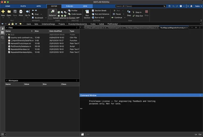 Matlab’s new UI dark mode. In 2025.
