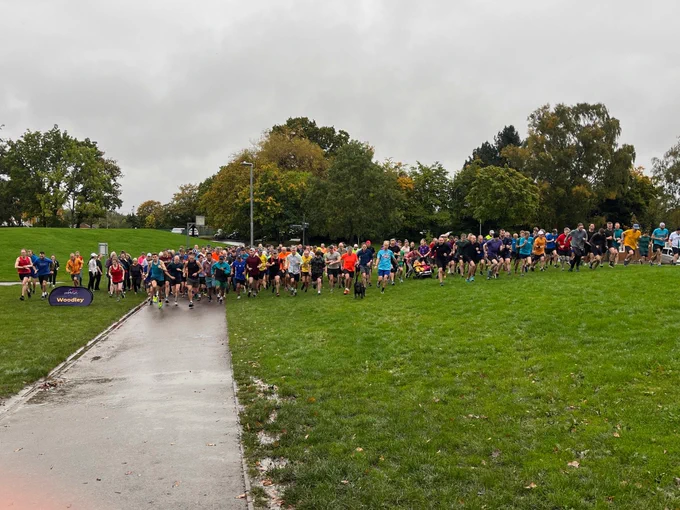 Hundreds of runners set off at Woodley parkrun