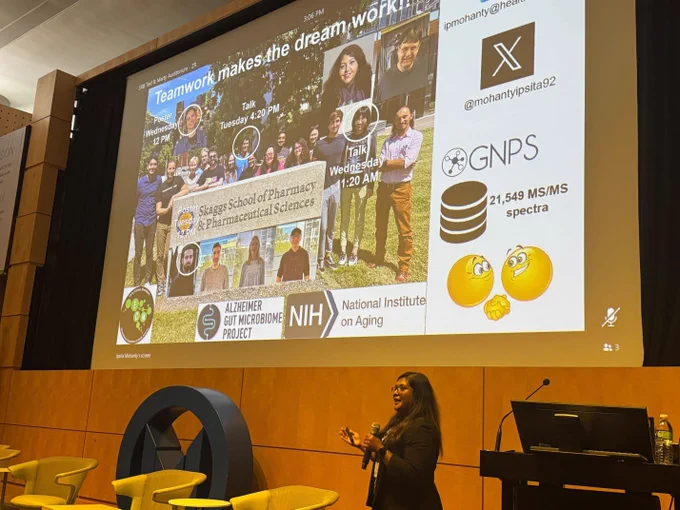 A postdoc gives a presentation