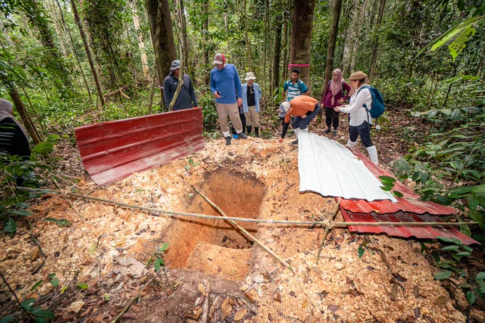 Scientists conducting research at the Pasoh FDP in Malaysia. 