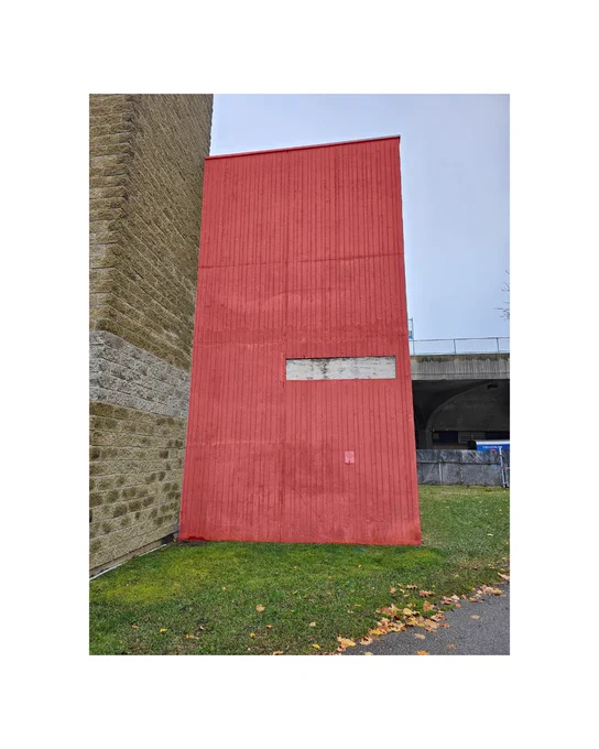 An image featuring a taller section of the proposed wall highlighted in red.