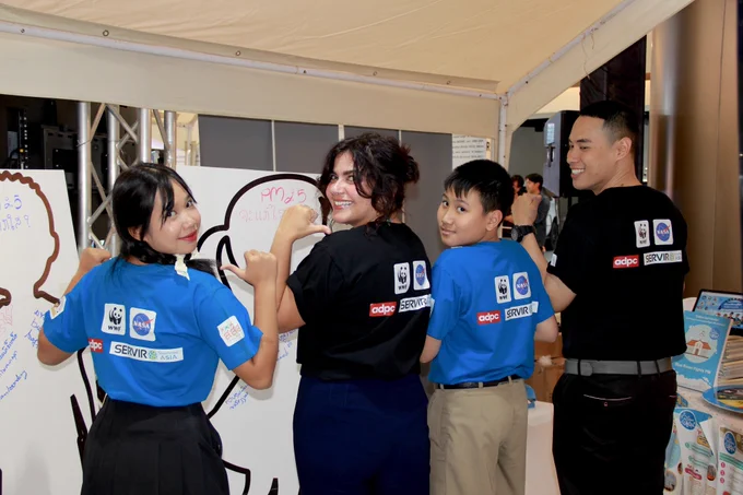 Students and teachers of the Blue Schools program. Blue schools teach students across Thailand about the science behind air quality measurements, how they can protect themselves from unhealthy pollution, and what they can do to take action for clean air.