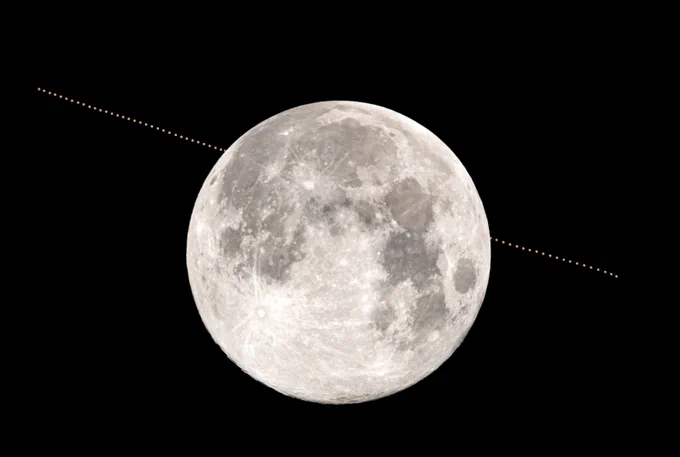 Composite image of Mars passing behind the Moon was captured from the Observatorio del Teide in Tenerife, Spain, on 14 January. Mars seems to be playing hide and seek with January’s full Moon, also known as the Wolf Moon.