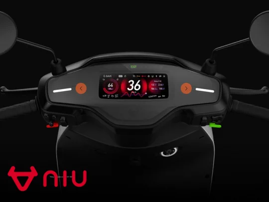 Elektroroller NIU MQi GT 100: Dein umweltfreundlicher City-Partner! 🛵 🍃
Stilvoll, smart und völlig emissionsfrei – perfekt für die Stadt! 
Weitere Infos findest du auf unserer Website: https://e-performance.ch/de/elektroroller/niu/mqi_gt/


#ePerformance #Elektromobilität #Schweiz #Nachhaltigkeit #UrbanMobility #ElektroRoller #Umweltfreundlich #GreenCity #SmartCity #NIU