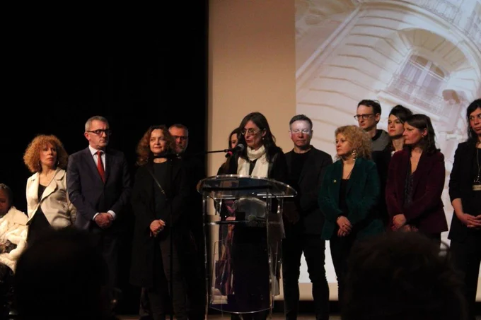 Discours de la maire du 12e, entourée de son équipe municipale et d'Eva Sas