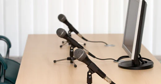 British Columbia Supreme Court Rejects a Franchise-Related “No Poaching” Employment Class Proceeding https://bit.ly/3Q2YInd

#Franchise #FranchiseLaw