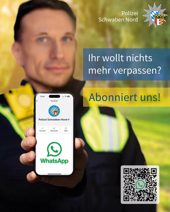 Auf dem Bild ist ein Polizist mit einem Handy in der Hand zu sehen. Auf dem Handy wird WhatsApp angezeigt. Überschrift im Bild „Ihr wollt nichts mehr verpassen?“ Oben rechts befindet sich ein Polizeistern.