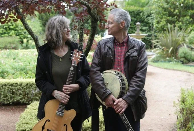 Paul Laszlo and Ann Palumbo performing at Bundanoon music festival. Photo courtesy of Bundanoon festival