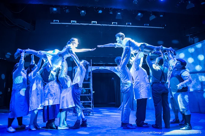 ASA Photographic, George Lucozzi – MCC students perform on stage