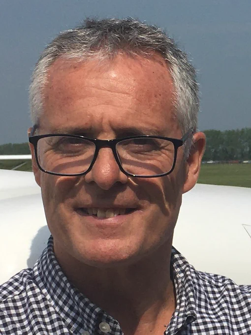 Douglas was a RAF jet flying instructor at the age of 25 in 1988 when he was suddenly grounded by type 1 diabetes. With zero countries around the world allowing any pilot a licence in 1988, Douglas changed career to the asset management industry.  However, his passion for flying continued unabashed and in 2001 he returned to aviation with a private pilot licence to fly with insulin treated diabetes in the USA.  Therein began a new flying career of setting challenging aviation records, aiming to raise positive awareness of flying with diabetes which could help persuade aviation authorities around the world to enable pilots with insulin-treated diabetes to fly.  

Douglas’ talk will cover a number of his challenging diabetes awareness-raising flying projects, including a round the world flight in 2002 in a Beech Baron (with 220 extra gallons of fuel on board for the longest flight), a record-setting flight to the North Pole in 2011 and landing on the polar ice at Russia’s Borneo Ice Camp