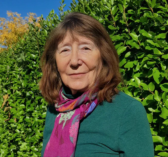 Dr Merrilyn Thomas