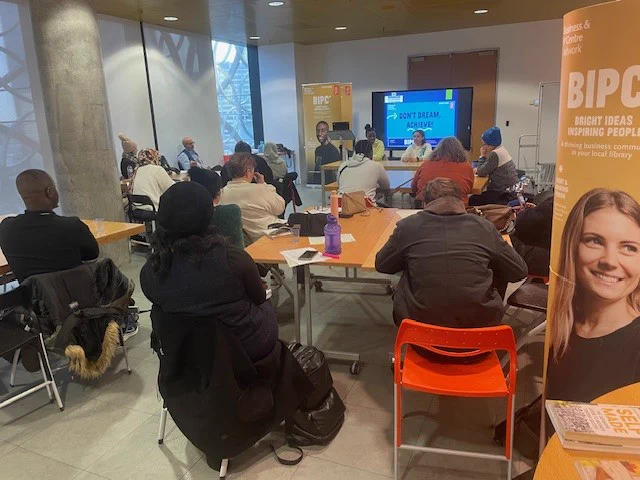 A full house of attendees soak in the business knowledge. 