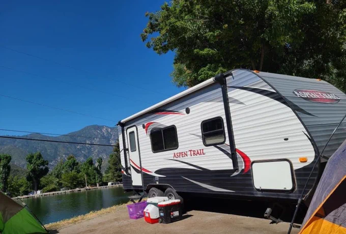 Los Angeles Wild Fire Relief. Not fund but offering LA help. Stay in travel trailer $300 week