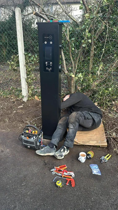 EV post being installed