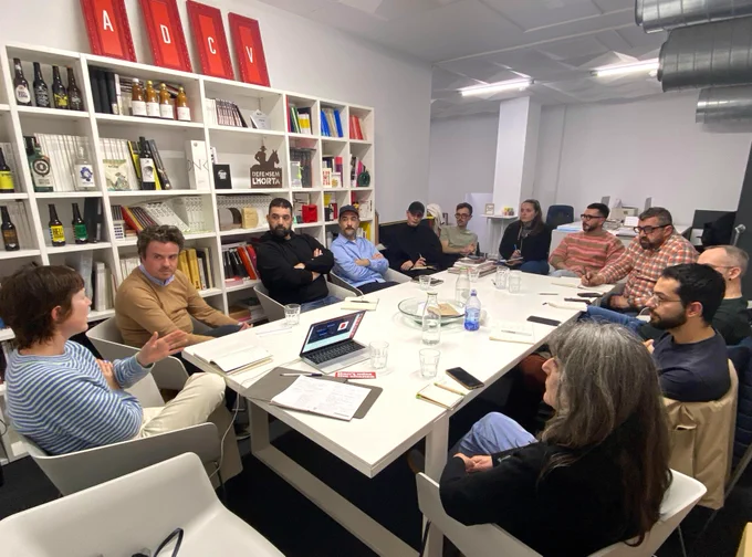 fotografía de la reunión de la comisión de trabajo del 40 aniversario de la ADCV
