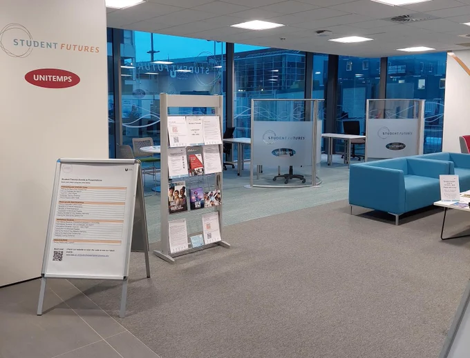 Photograph of the Student Futures/ UniTemps lounge (in SLB)