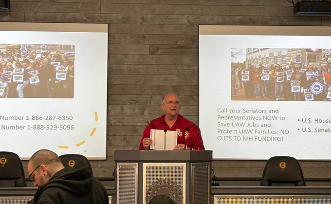 Wisconsin CAP Representative Brad Schwanda addresses UAW Region 4 members during a session to call Senators and State Representatives to demand "No Cuts to NIH Funding." 