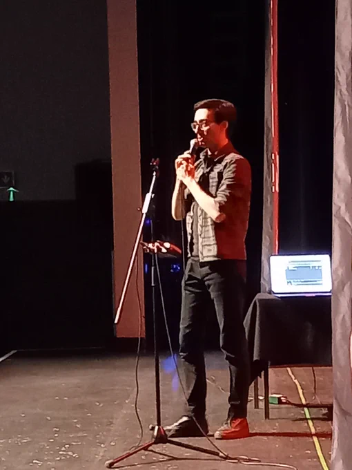 Headliner MC Hammersmith