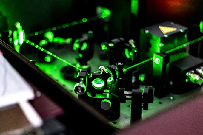 Jornada sobre l'Any de la Ciència i la Tecnologia Quàntiques al Palau de la Generalitat
