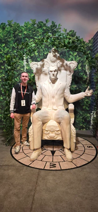Me with the Greg statue