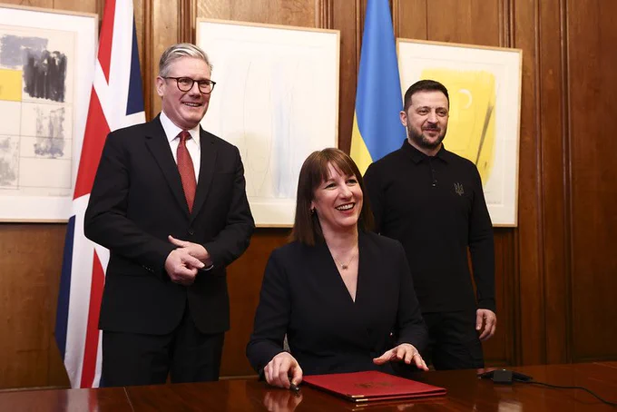Prime Minister Keir Starmer and Chancellor Rachel Reeves meet Ukraine's President Volodymyr Zelenskyy in 11 Downing Street.