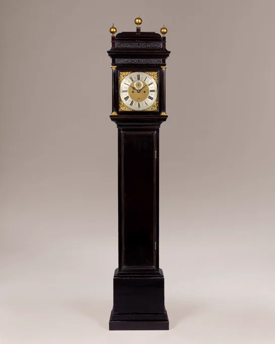⏳✨ Richard Street, London 1705 – A Rare Queen Anne Ebonised Longcase Clock ✨⏳

A magnificent 8-day longcase clock by esteemed clockmaker Richard Street, known for his association with Tompion and his commission for Isaac Newton. This Queen Anne period timepiece features a 12” square brass dial with subsidiary seconds and a calendar aperture.
📍 Inquiries welcome – DM for details!