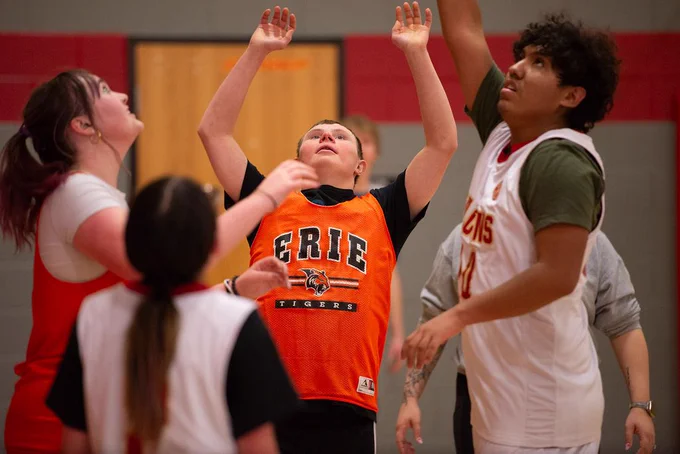 Erie High unified player looks to rebound the basketball