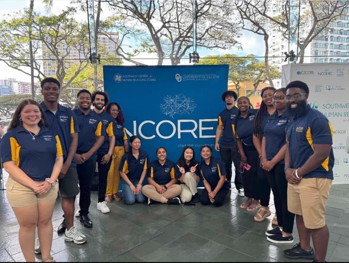 Samantha and fellow Kent State University students at the National Conference on Race and Ethnicity in higher education.