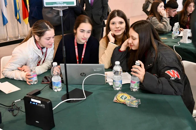 Equipo de alumnas de la fase final de la sexta edición de la National Cyber League de la Guardia Civil.