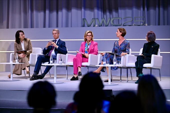 photo from GSMA of the Equals panel session, held during Mobile World Congress, on driving change for women & girls in the digital era