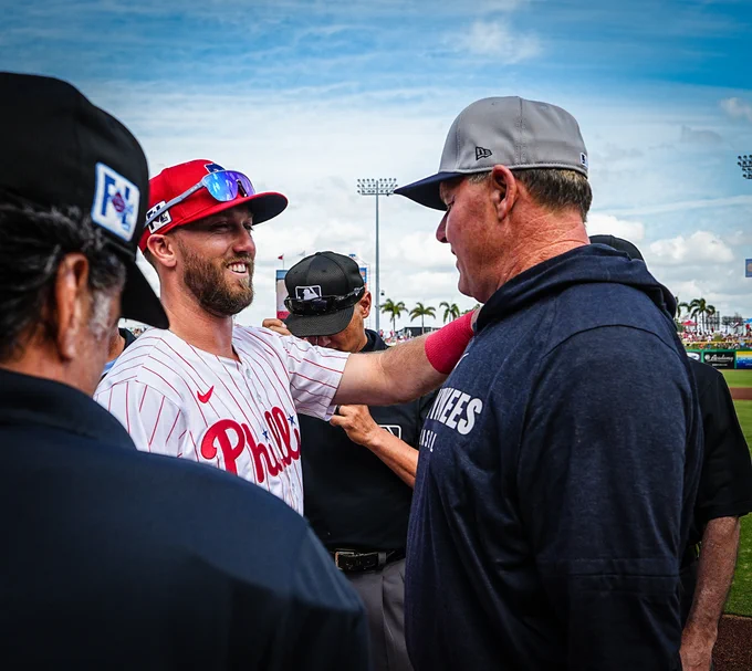 Kody and Roger Clemens exchange the lineup card prior to today's spring training game.