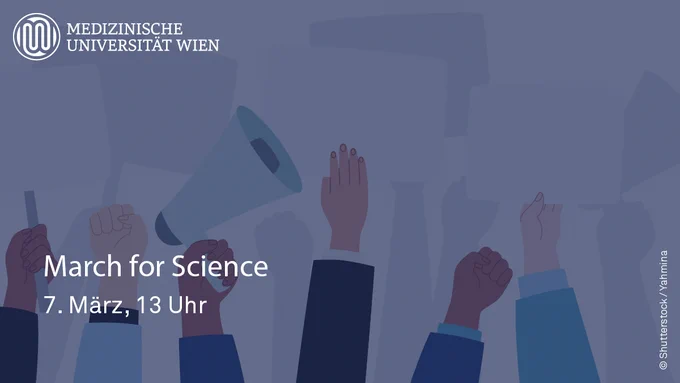 eine Gruppe von Händen, die ein Megaphon halten