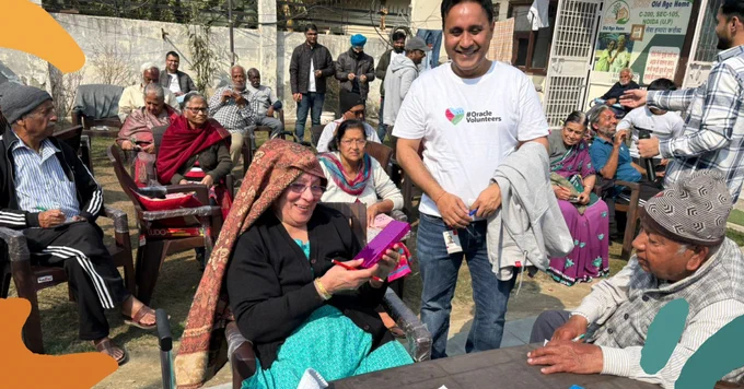 OCI volunteers in Noida