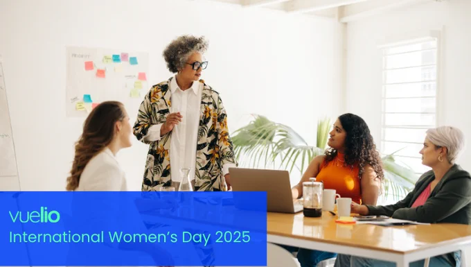 Picture of women collaborating on a project
