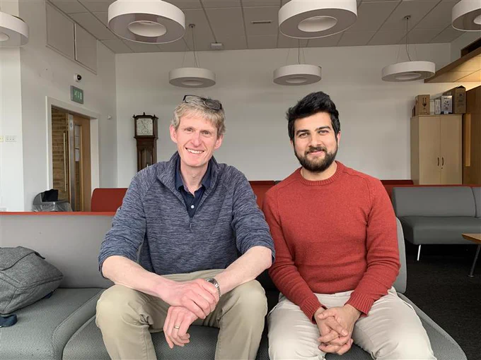 Abdur Anwar (right) and Prof Graham Turnbull (left)