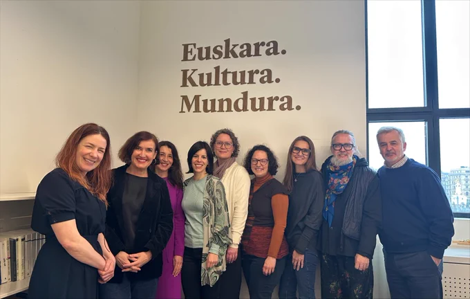 EAFTeko zuzendaritza Etxepare Institutuan.