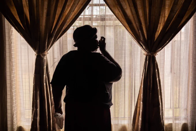 Maria Nkosi demonstrates how she uses an inhaler a few times a week for her asthma at her home which is a street away from a mine in Clever, Witbank, Emalahleni, South Africa.

Credit: Gulshan Khan / Climate Visuals