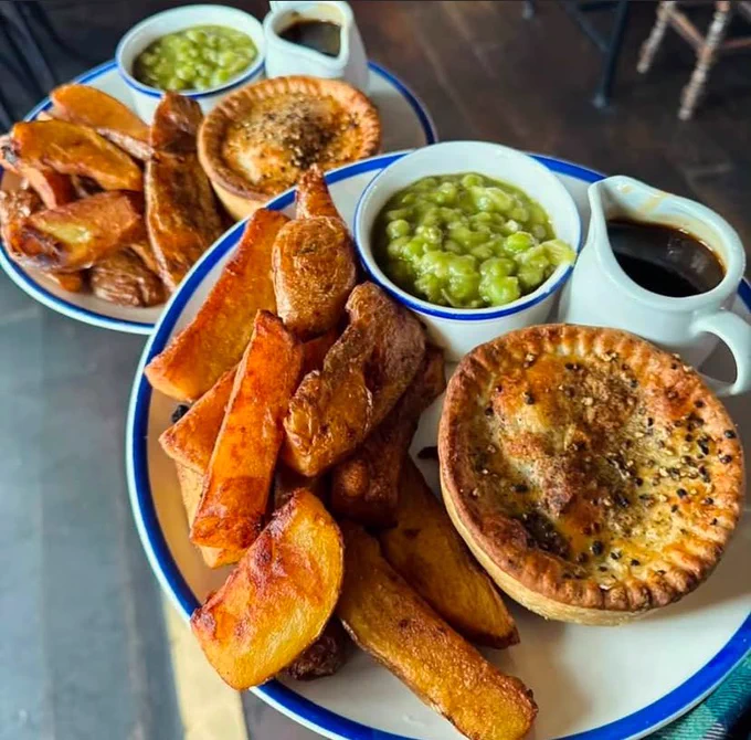 Riverside Pub food yum!