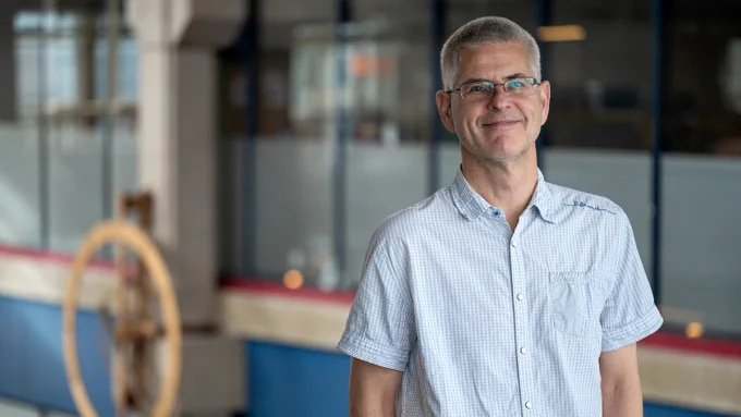 Professor Martin Karsten in the University of Waterloo's Davis Centre.