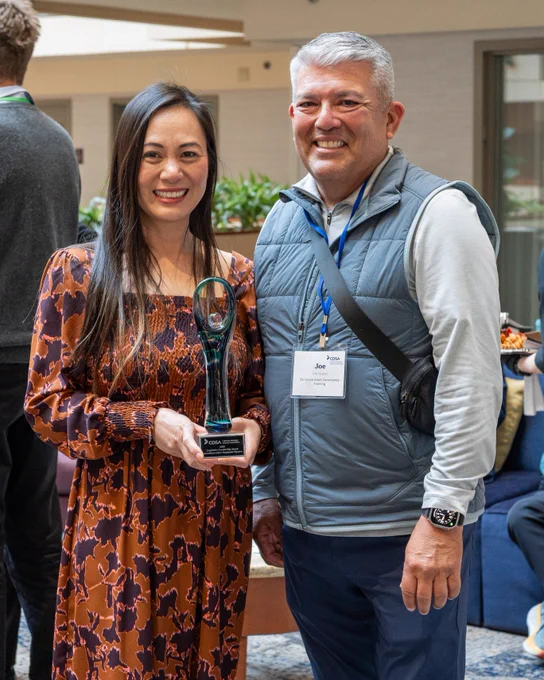 Assemblymember Nguyen stands with Joe Jacquez, who presented her with the CDSA Legislative Leadership Award