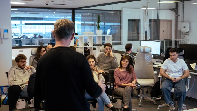 Stimulo Tech Tuesday is a monthly event where we explore emerging technologies, tools, and trends that shape the future of product design. It’s an open space not only for our team, but also for external experts and professionals who collaborate with us. The goal is to inspire, learn, and strengthen our collective creativity and technical expertise.